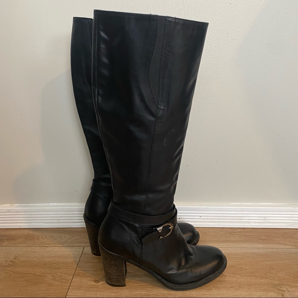 Black Heeled Boots